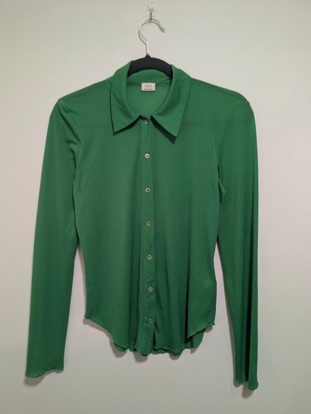 Aritzia Wilfred | Pose Mesh Long Sleeve Button-Up In Gloss Green